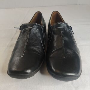 Naturalize - Womens Loafers 8.5M Black/White Trim